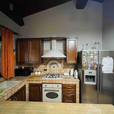 Honey'S Home-Dependance Campagna Latina Luaran gambar